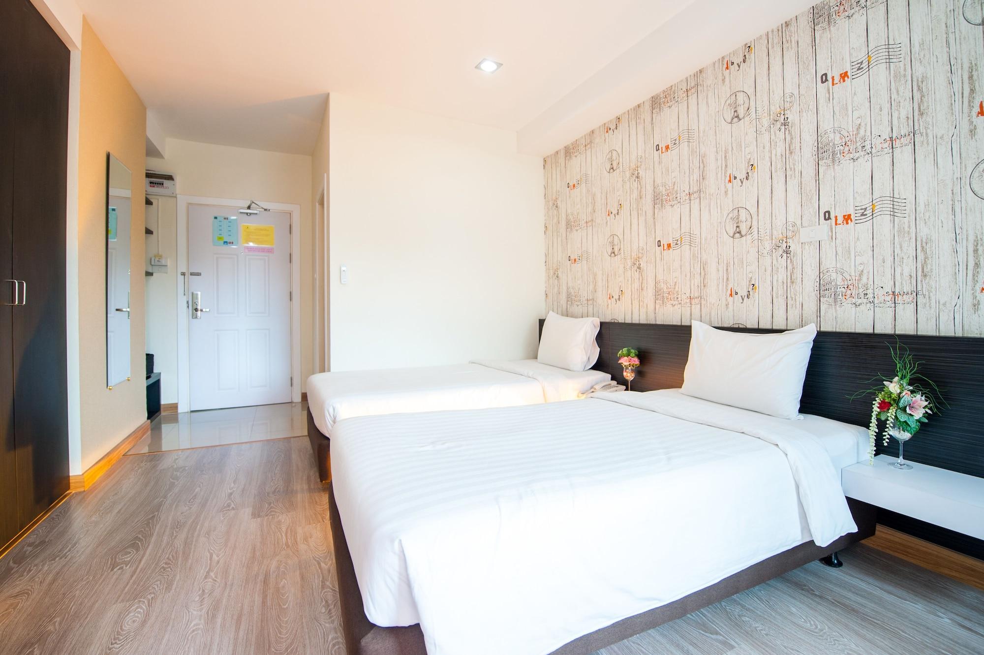 Prajaktra City Hostel Udon Thani Esterno foto