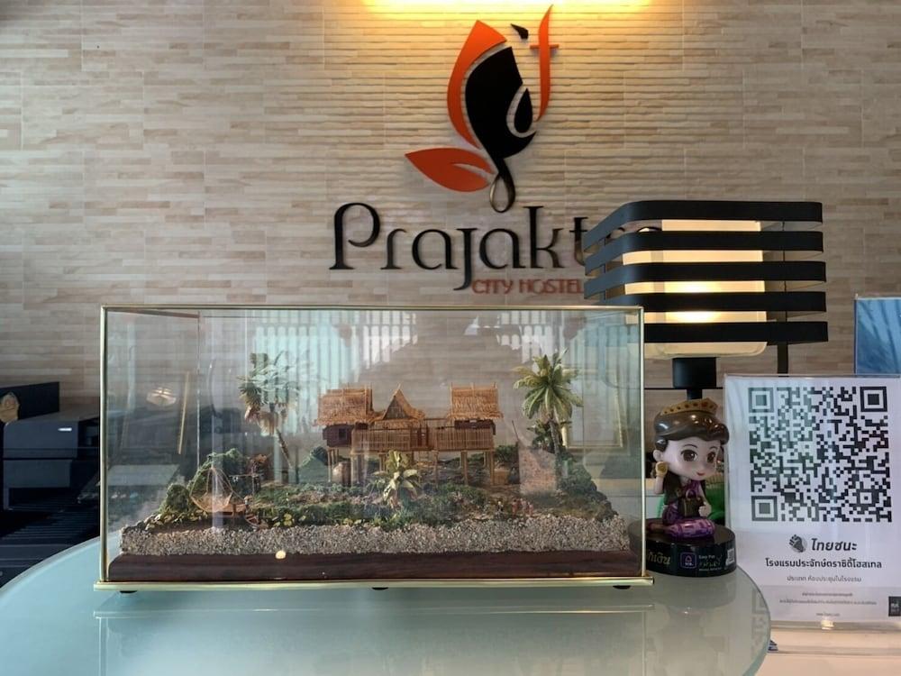 Prajaktra City Hostel Udon Thani Esterno foto