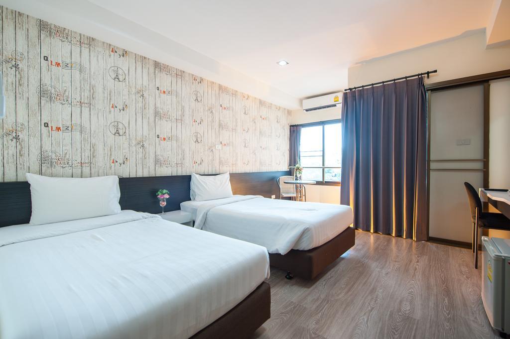 Prajaktra City Hostel Udon Thani Esterno foto